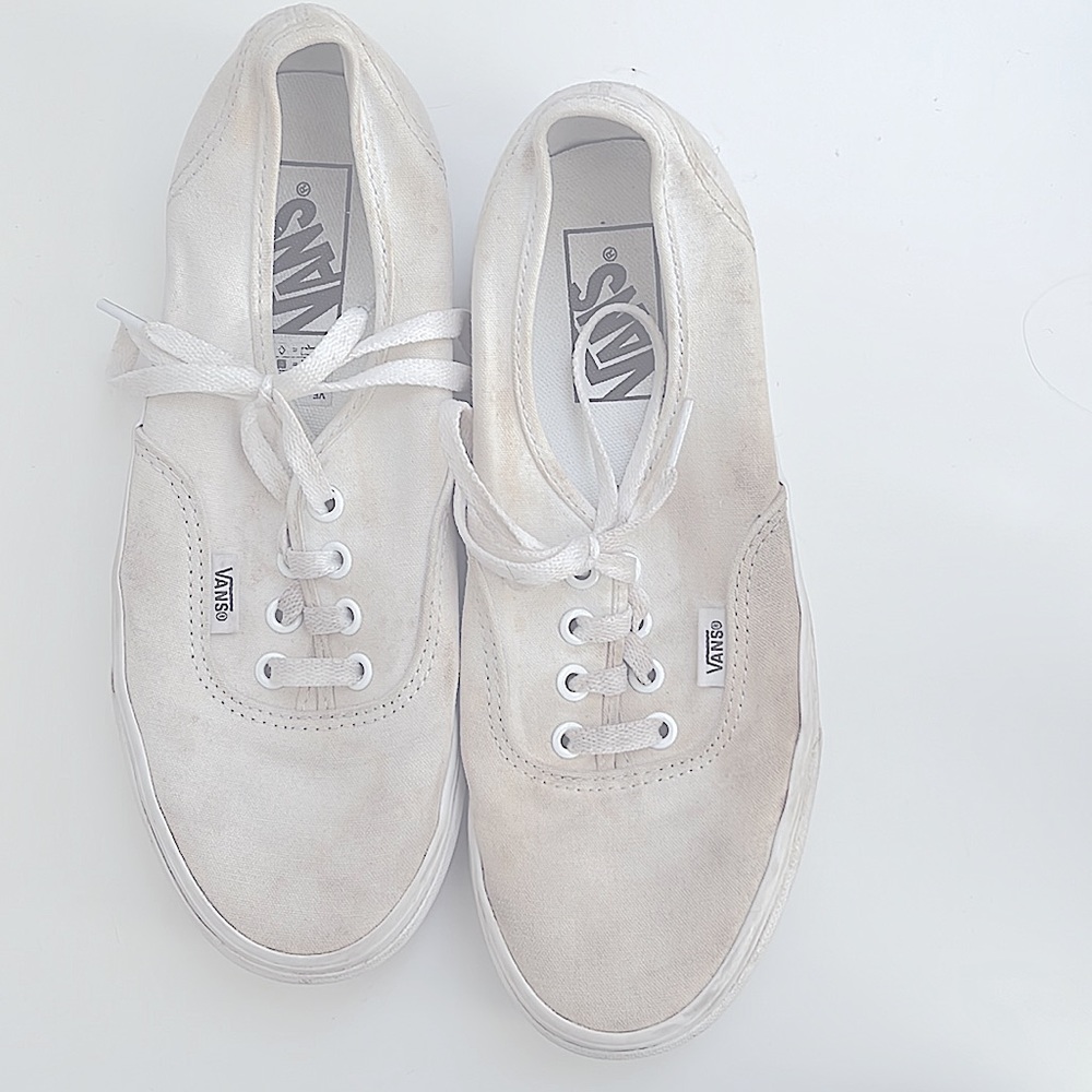 White vans